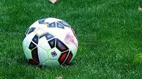 罗斯11年MVP分量十足，詹皇26+7+7数据仅第三引热议